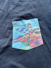 Load image into Gallery viewer, Hula Girl